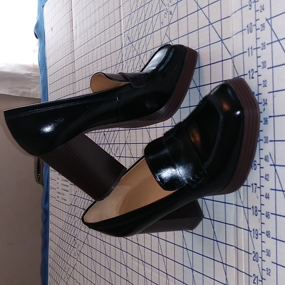 Nine West Heeled Platform Loafers 8.5